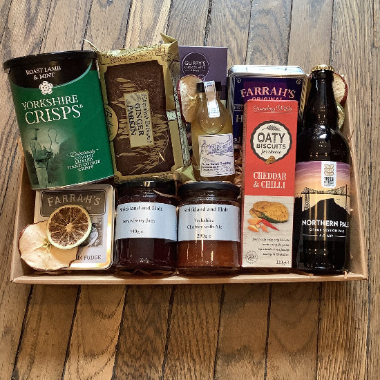 Strickland and Holt East of North East Yorkshire Hamper Strickland and Holt East of North East Yorkshire Hamper