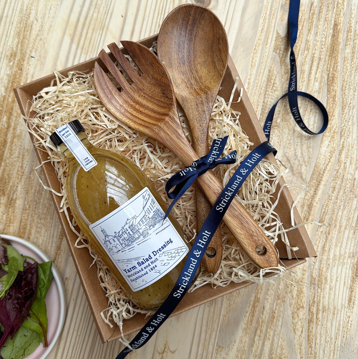 Yarm Salad Dressing Hamper