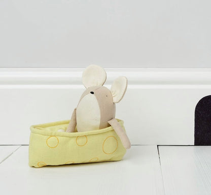 Mr Pickles Martin the Mouse