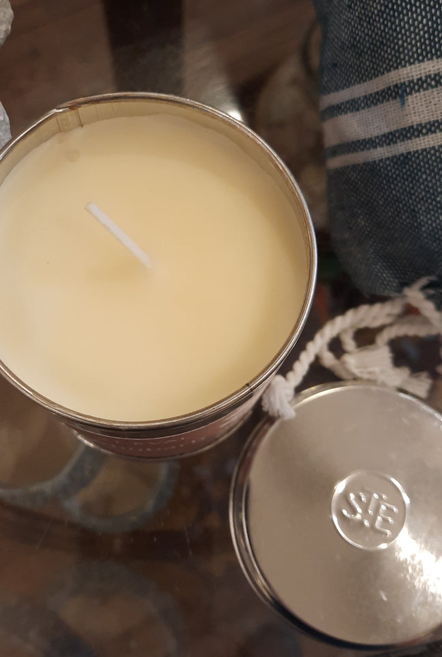 St Eval Rhubarb tin candle