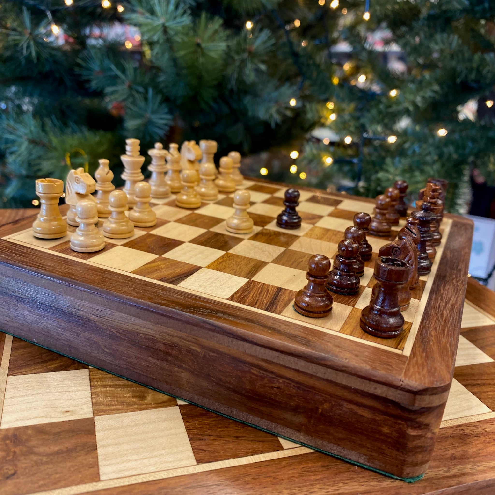 Wooden Magnetic Chess Board – StricklandandHolt